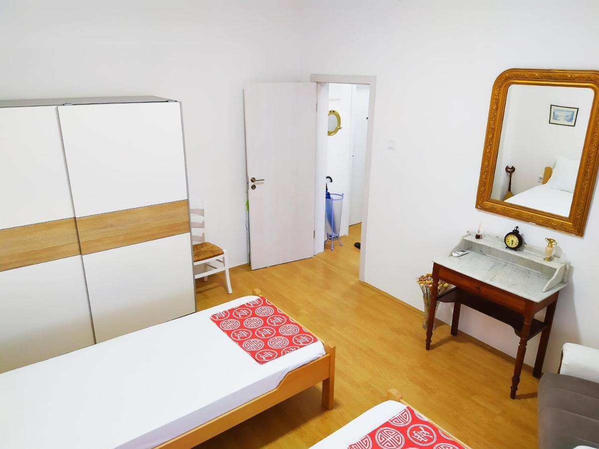 Апартаменты Podgorica Center Экстерьер фото